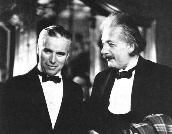 Charlie Chaplin and Albert Einstein (SOURCE: world-actuality.com)