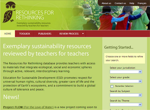 Through the action programs for youth, the development of classroom resources, the creation of the Resources4Rethinking database, and the delivery of teacher training workshops, LSF equips teachers with the necessary tools and program to integrate ESD into the classroom in order to transform students into responsible citizens.