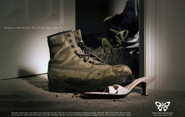 CLICK TO VIEW MORE CREATIVE ADS (SOURCE: abduzeedo.com)